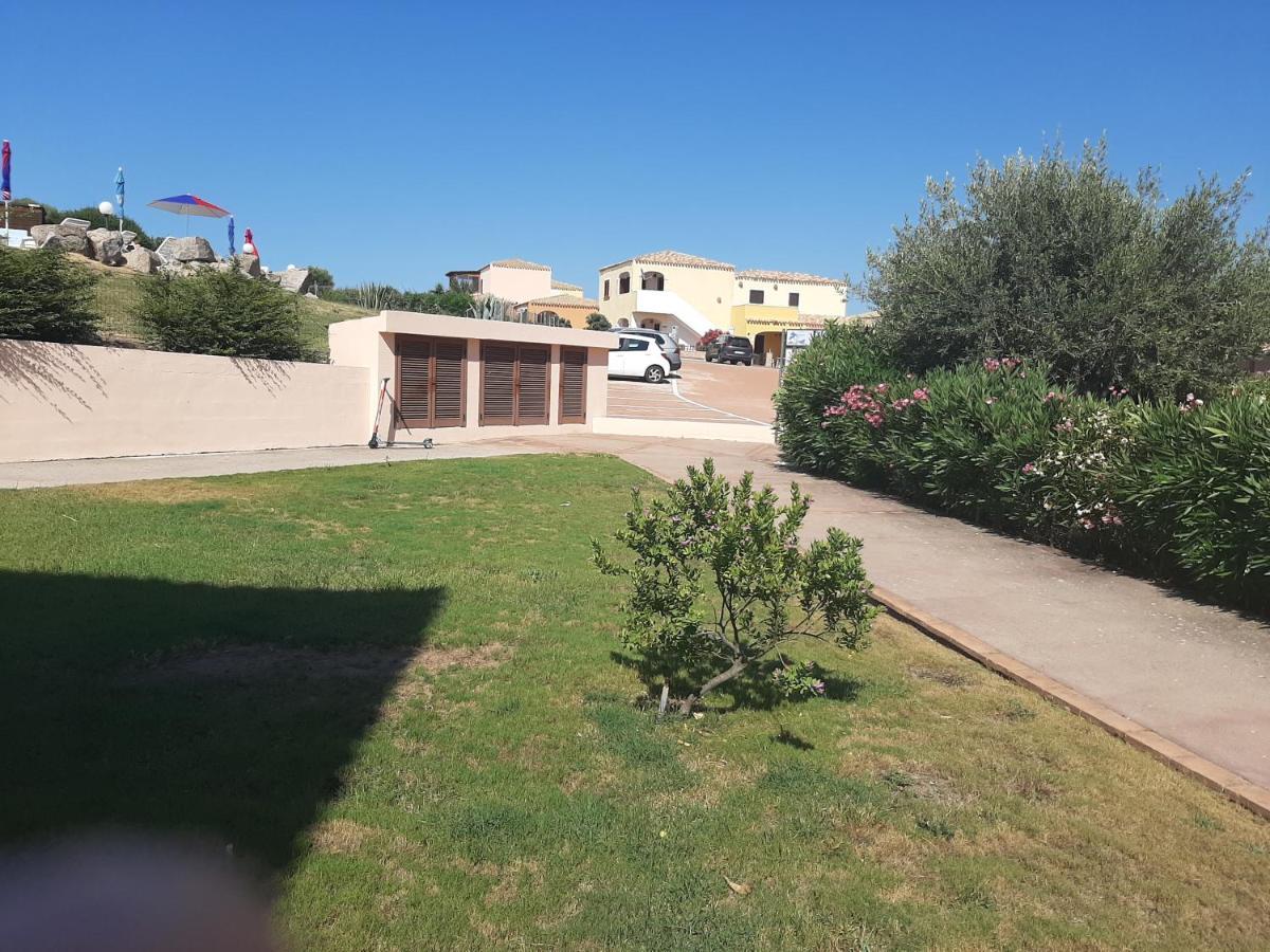 Appartamento Residence Mirice Vignola Mare Aglientu Casa Giorgia Luaran gambar