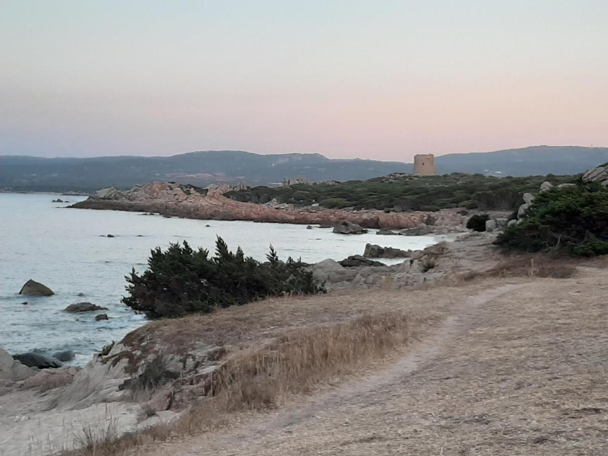 Appartamento Residence Mirice Vignola Mare Aglientu Casa Giorgia Luaran gambar